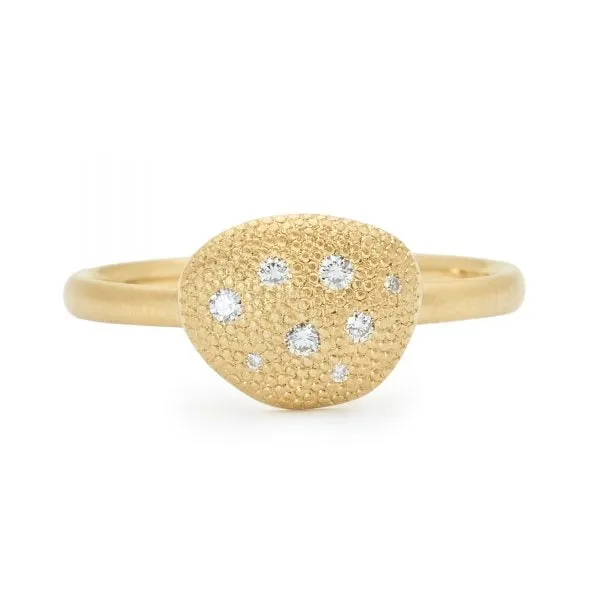 Small Petal Ring