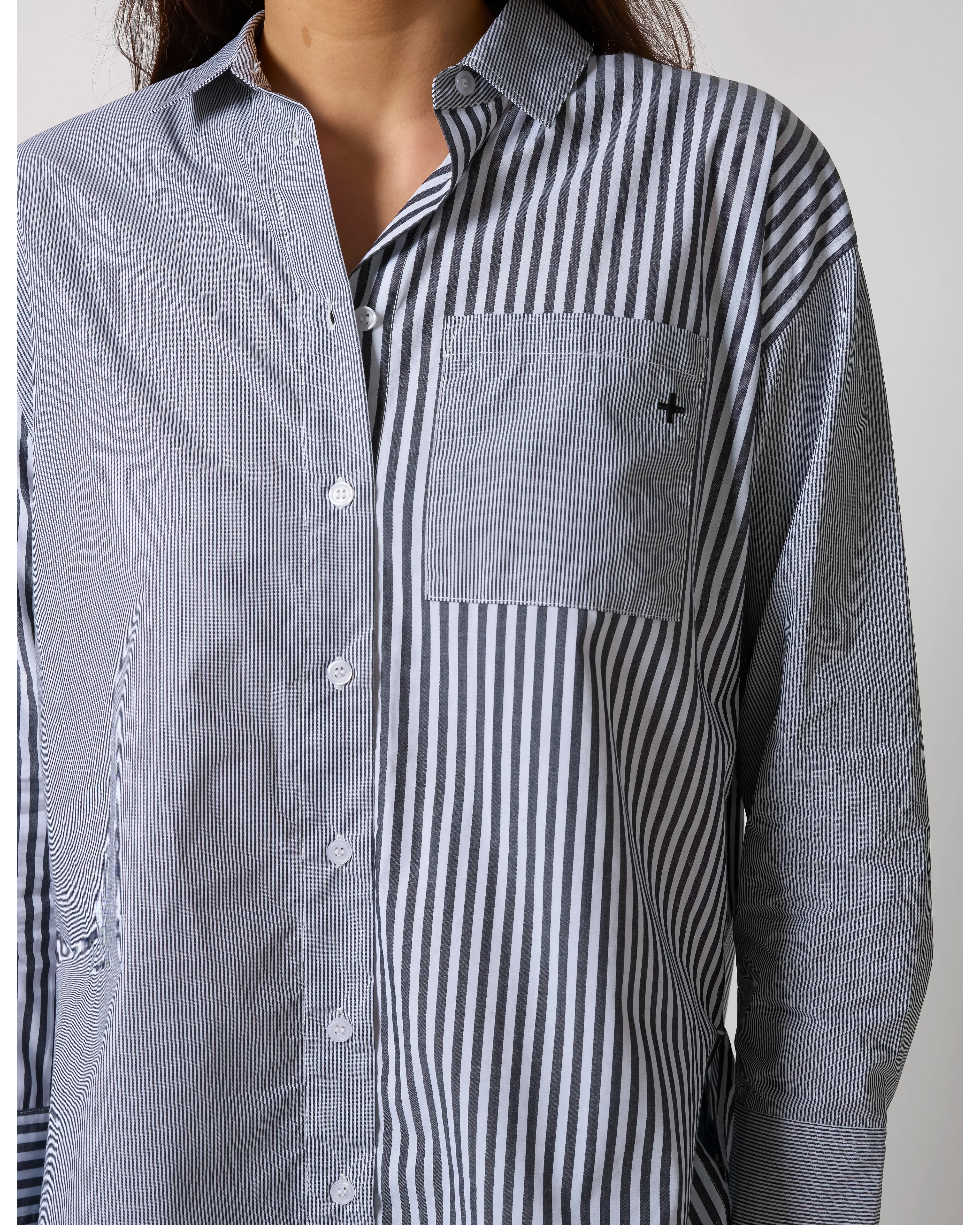 Stella   Gemma Essential Shirt - Black Strip