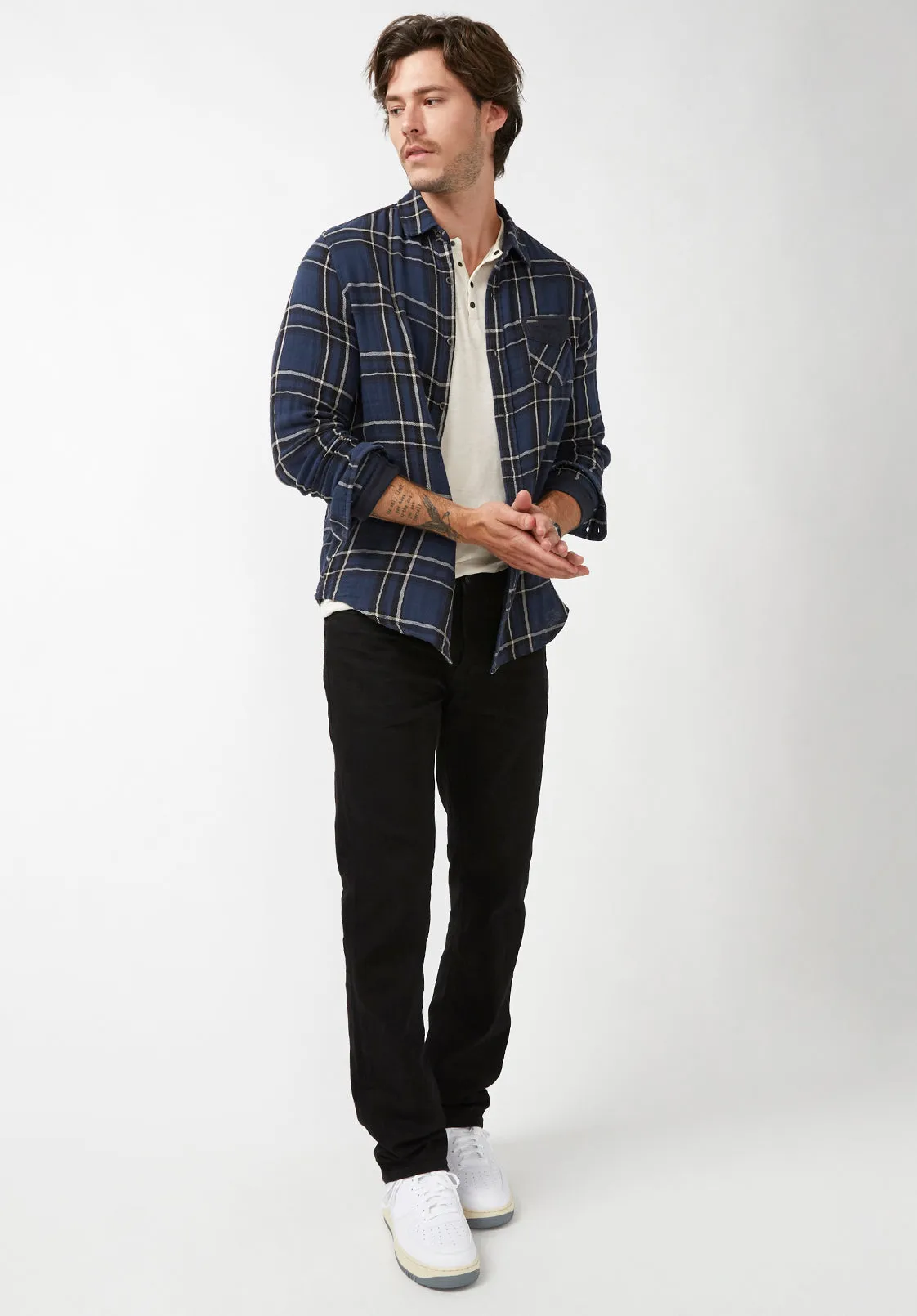 Sujay Men's Long Sleeve Shirt in Navy Plaid - BM24117