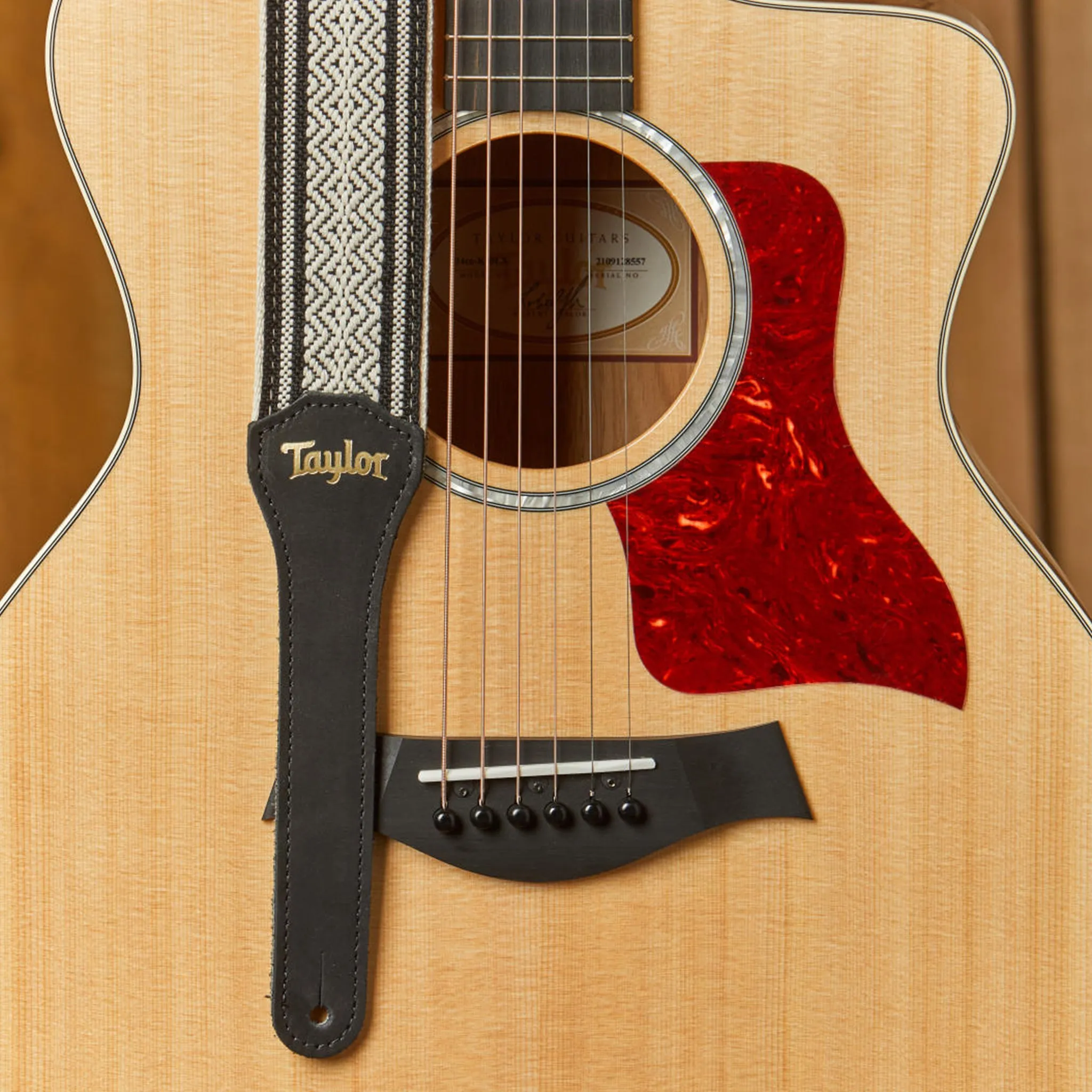 Taylor Jacquard Cotton 2Inch Guitar Strap, White/Black