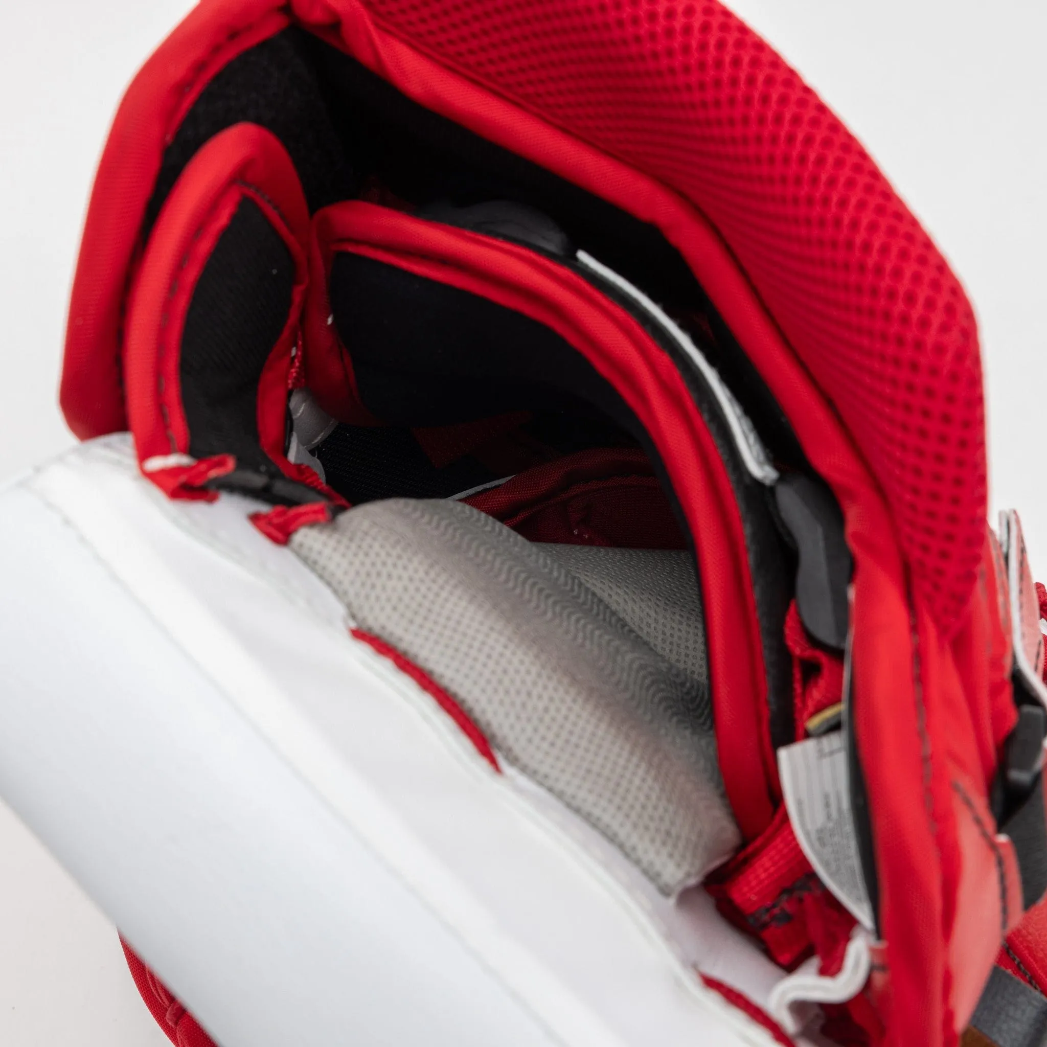 Vaughn Velocity V10 Pro Carbon Senior Goalie Catcher - Iceberg Graphic
