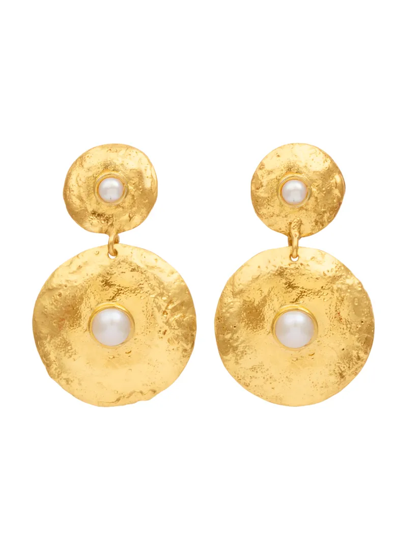 Venus Earring in Pearl