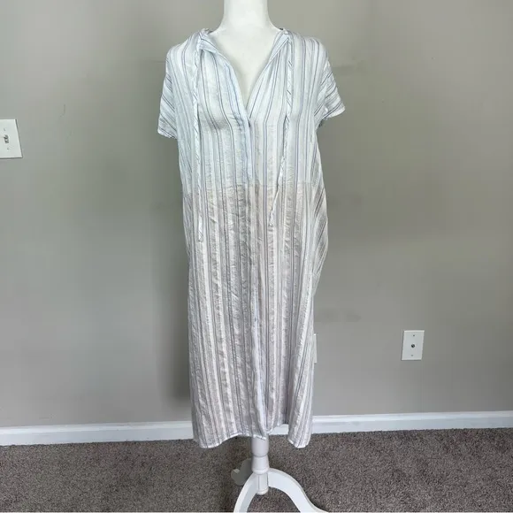 VINCE DRAPEY STRIPED SHIRRED DRESS SIZE XS IN WHITE AND BLUE