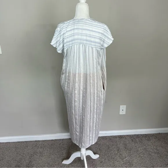 VINCE DRAPEY STRIPED SHIRRED DRESS SIZE XS IN WHITE AND BLUE