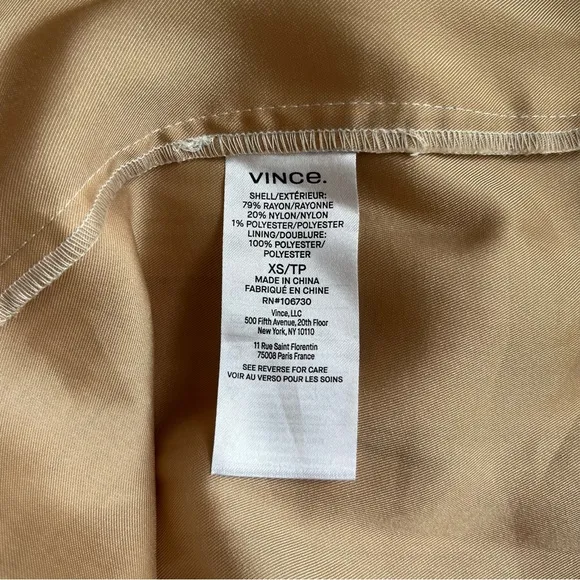 VINCE DRAPEY STRIPED SHIRRED DRESS SIZE XS IN WHITE AND BLUE
