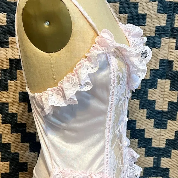 VINTAGE 80s lace frilly lingerie nylon teddy teddie negligee pastel pink ruffles