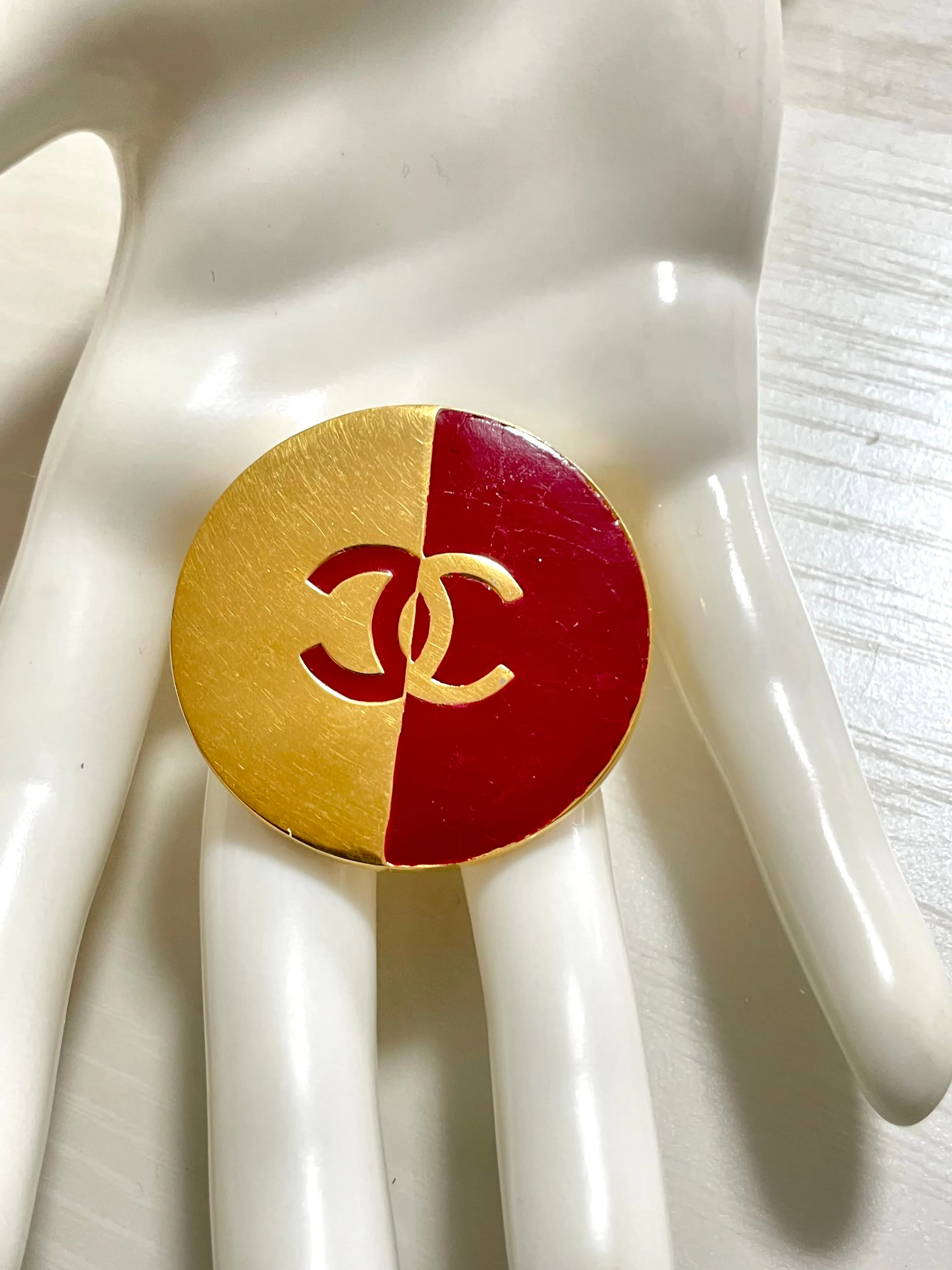 Vintage CHANEL red and gold round CC brooch. Hat, scarf, jacket. Great gift. 050619ya