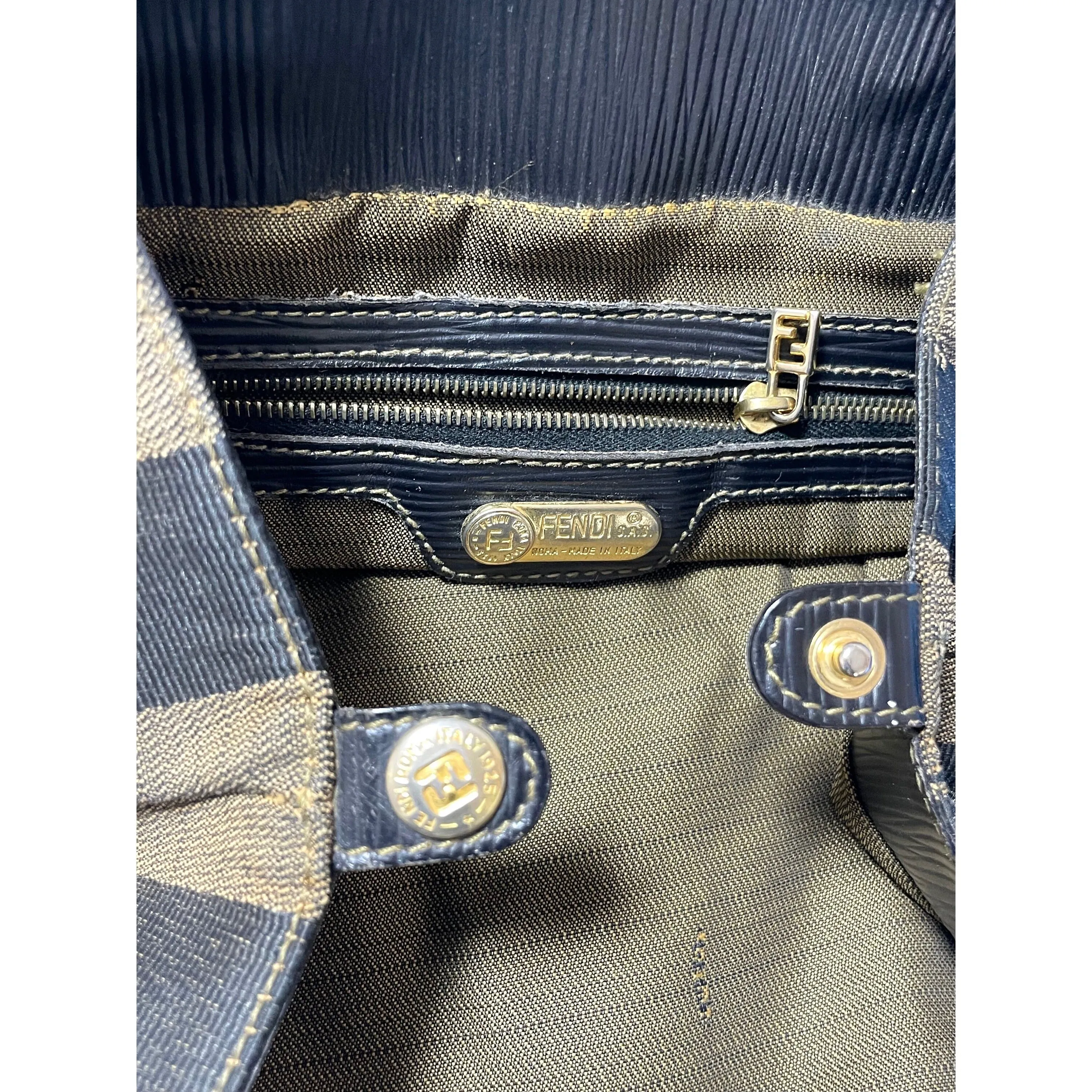 Vintage FENDI pecan stripe jacquard fabric tote bag, handbag with black leather handles. Fendi classic bag. Must have purse. 060423ac1