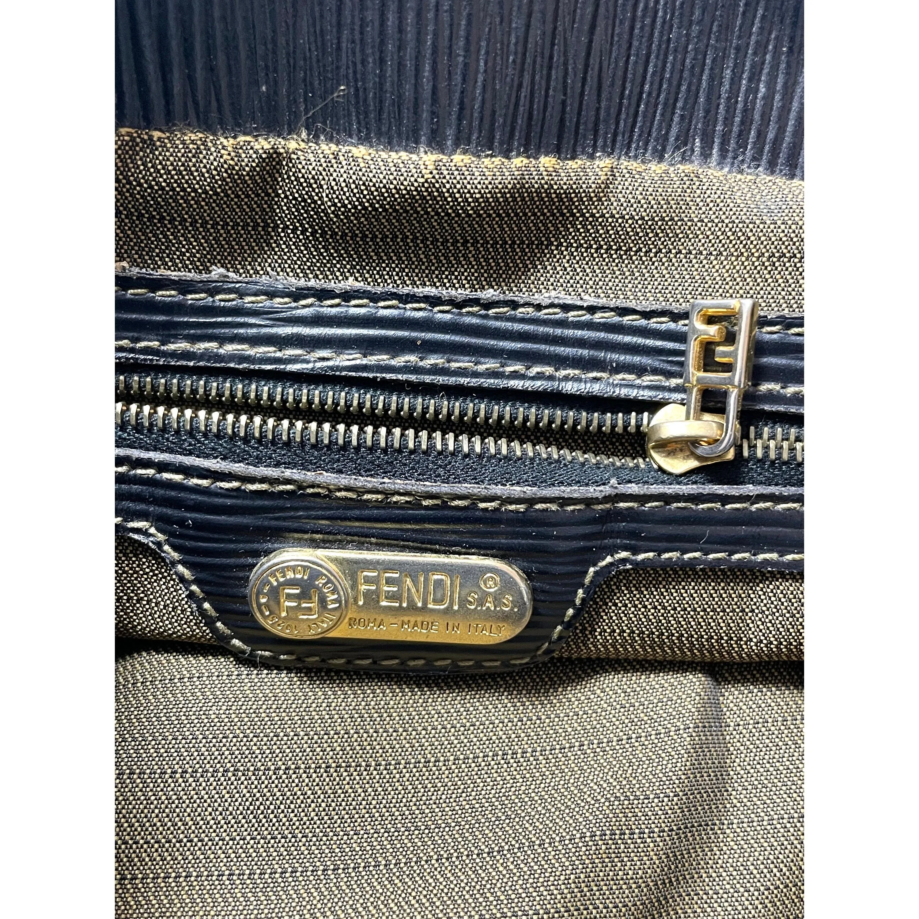 Vintage FENDI pecan stripe jacquard fabric tote bag, handbag with black leather handles. Fendi classic bag. Must have purse. 060423ac1