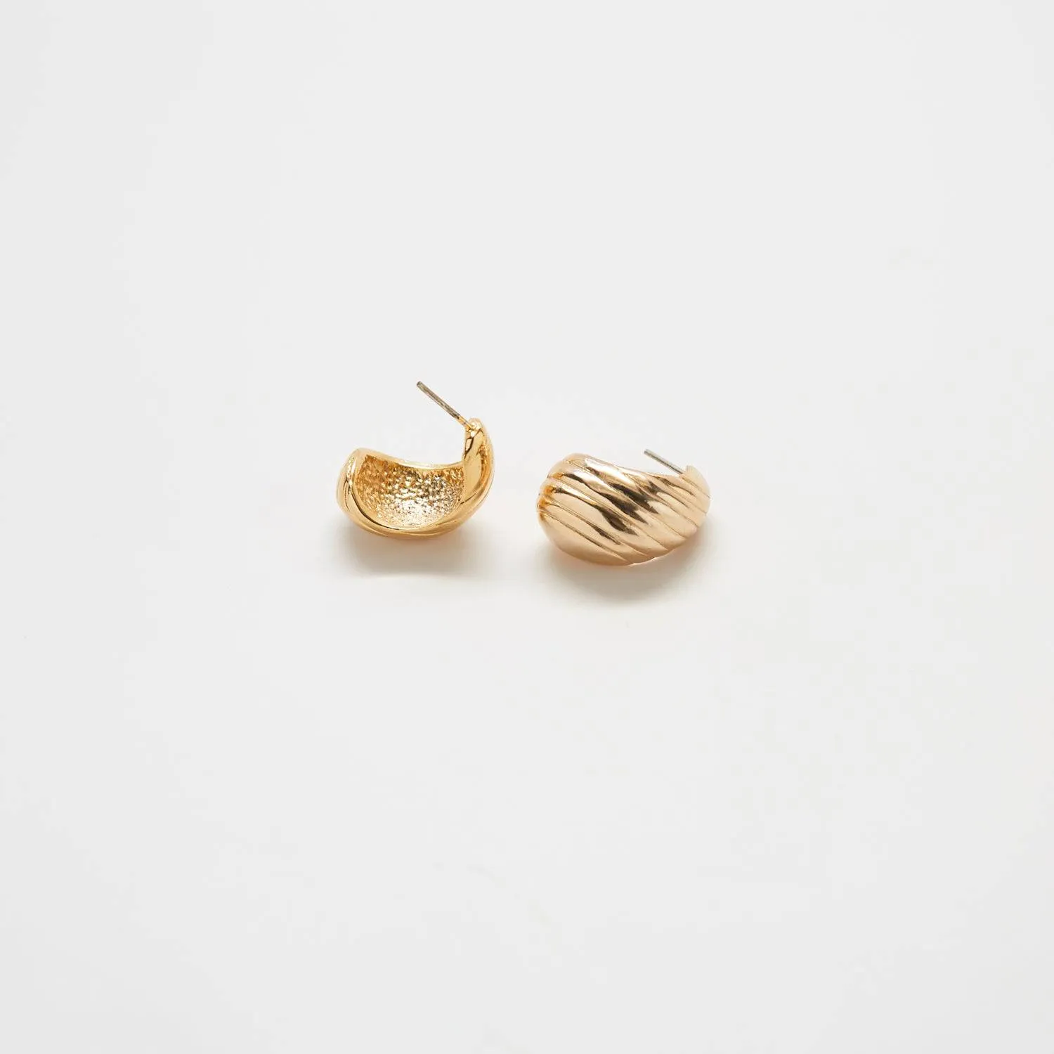 Vintage Gold Embossed Teardrop Earrings