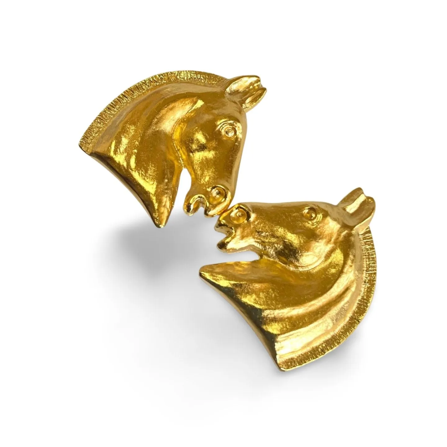 Vintage HERMES gold tone horse earrings. Fun and unique jewel piece from Bijouterie Fantaisie collection. 060312ac6