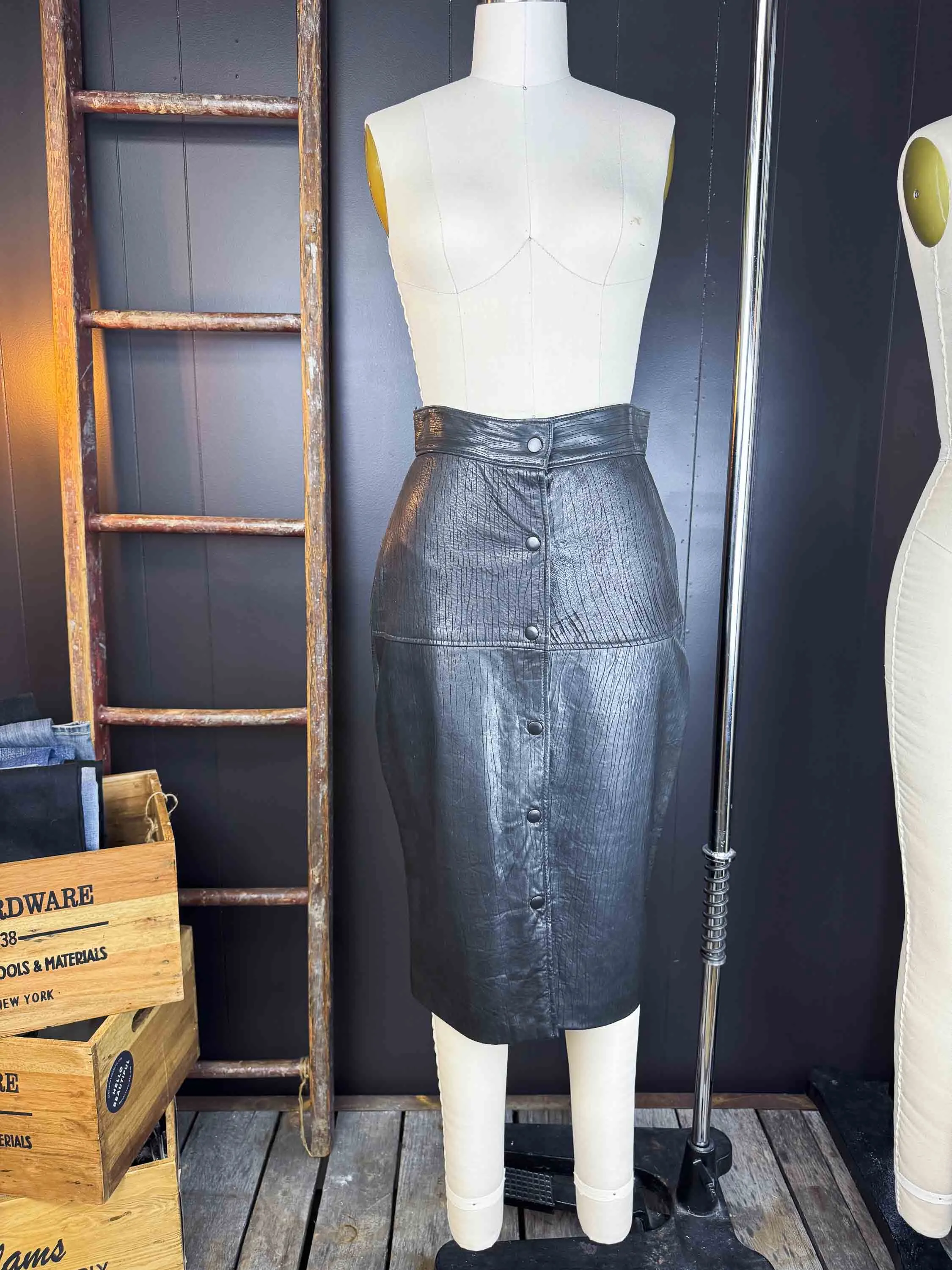Vintage Leather Snap Front Skirt - Size S