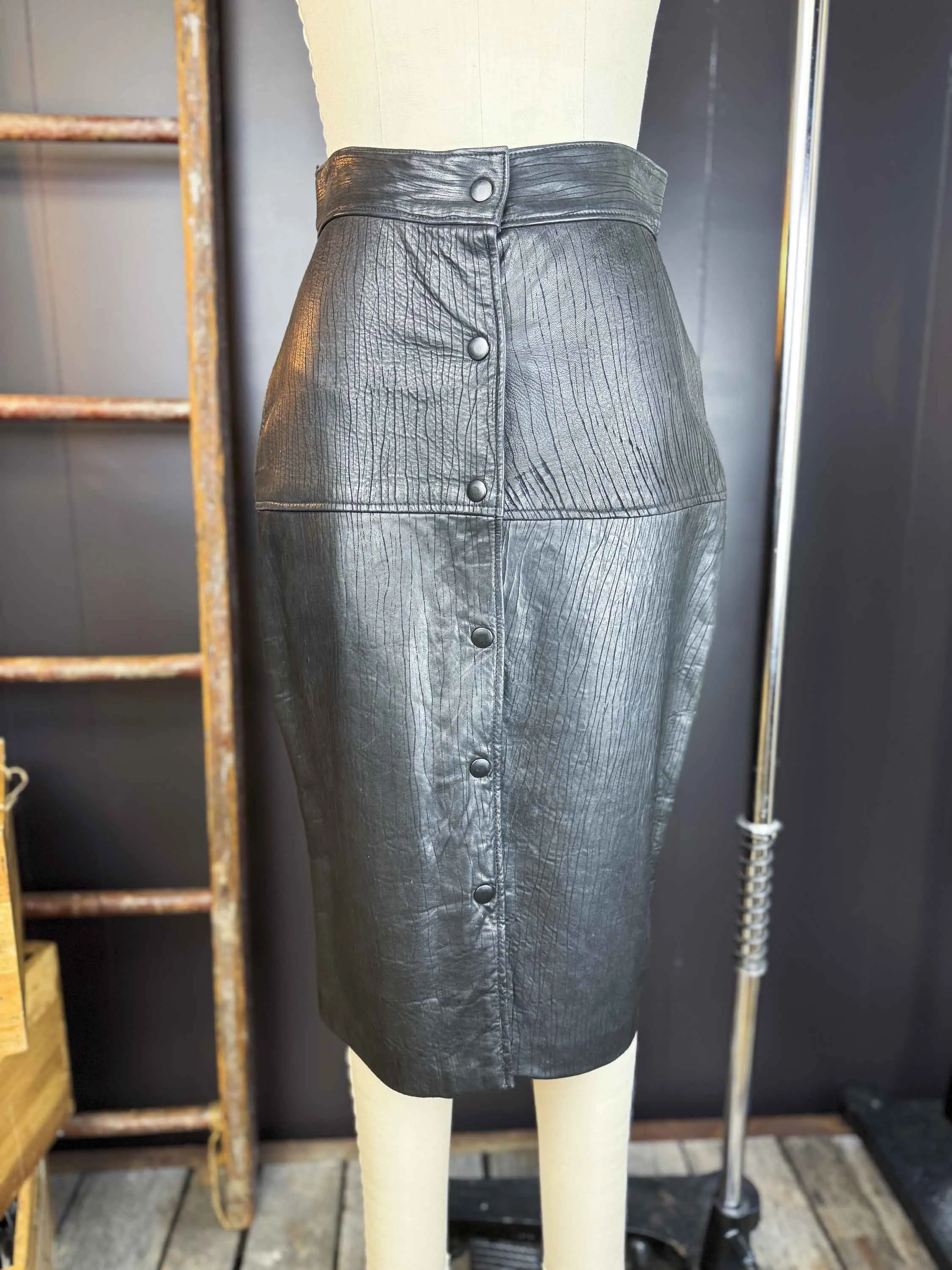 Vintage Leather Snap Front Skirt - Size S