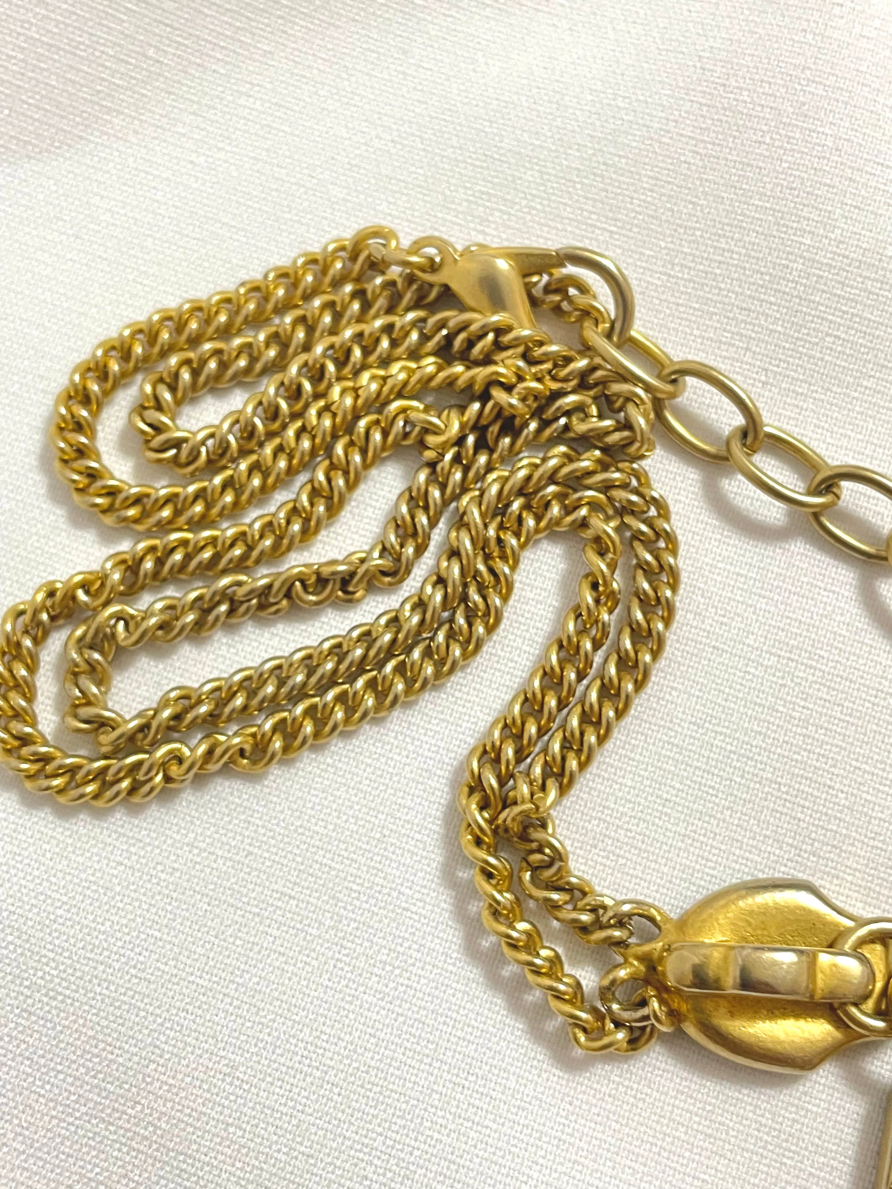 Vintage Moschino chain necklace with zipper pull design M logo heart pendant top. 050806ya1