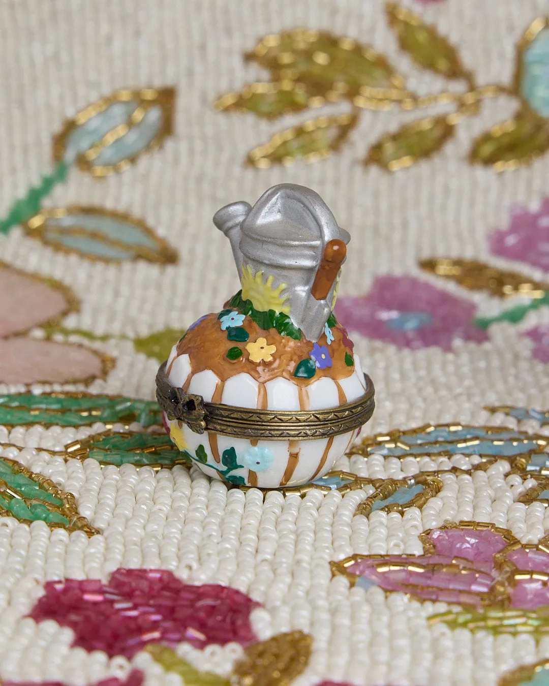 WATERING CAN Snuff Jewlery Box