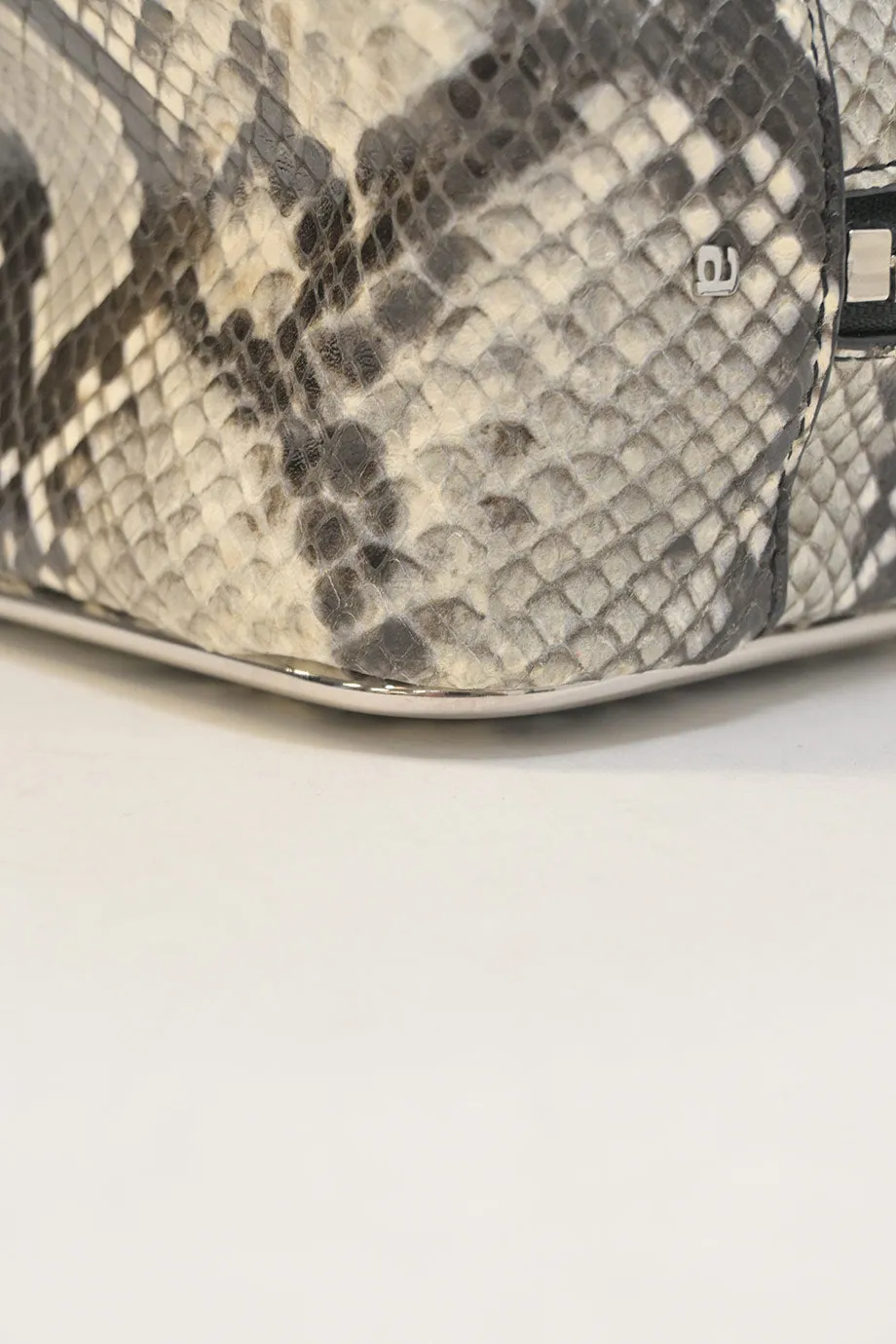 [WB6430] Alexander Wang | Top Handle Bag