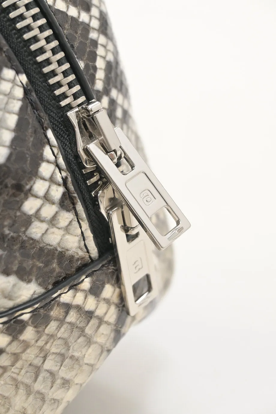 [WB6430] Alexander Wang | Top Handle Bag