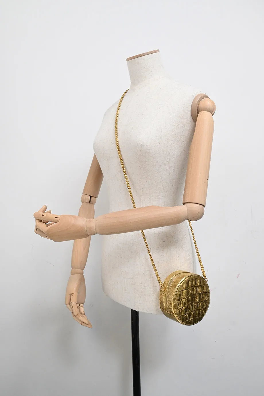 [WB7470] Chanel | Cross-Body Bag
