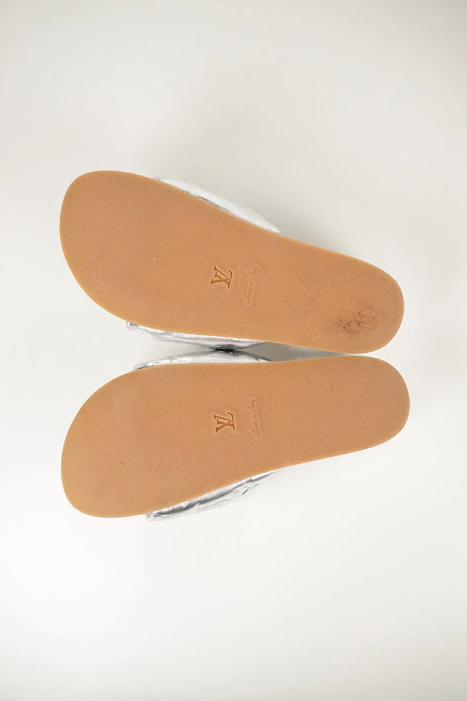 [WS5223] Louis Vuitton | Flat sandals