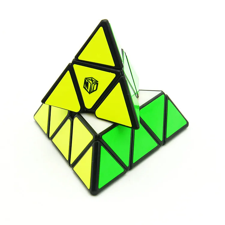 X-Man Bell Magnetic Pyraminx